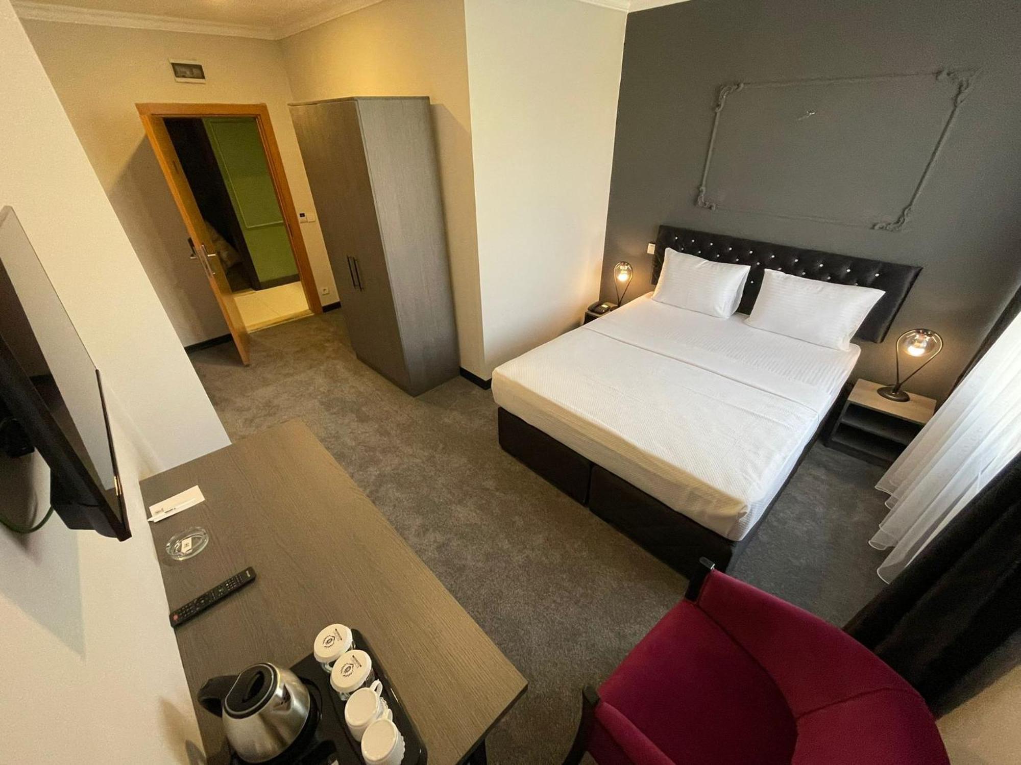 Respiro Park Hotel ブユックチェクメジェ エクステリア 写真